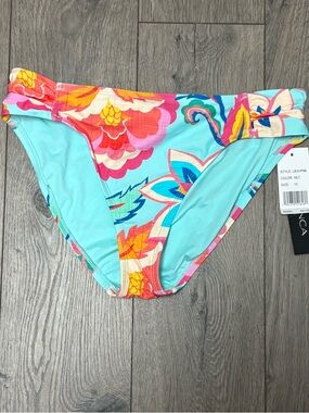 Blue floral bikini bottoms UPF 50+ la Blanca